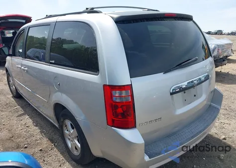 2010 Dodge Grand Caravan Sxt z USA, uszkodzony, nr VIN 2D4RN5D15AR208782